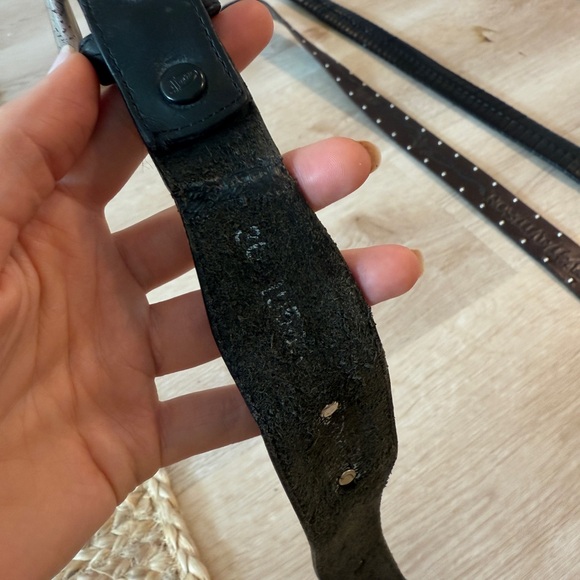 Vintage belt with silver conch - Picture 7 of 7